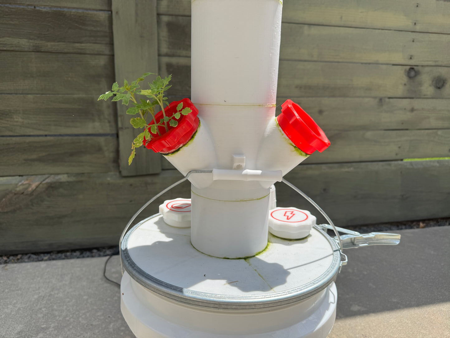 Standard Tower (With Bucket)